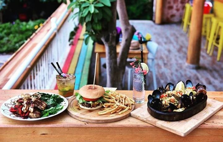 Gagarin Bistro Bar Kaş