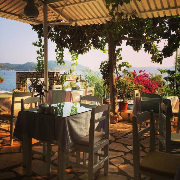 Çakıl Pansiyon Kaş