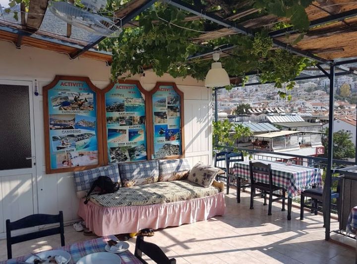 Santosa Pansiyon Kaş