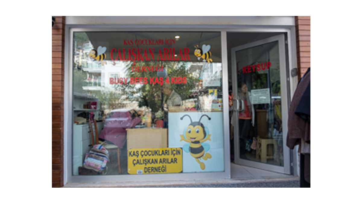 Çalışkan Arılar Kaş