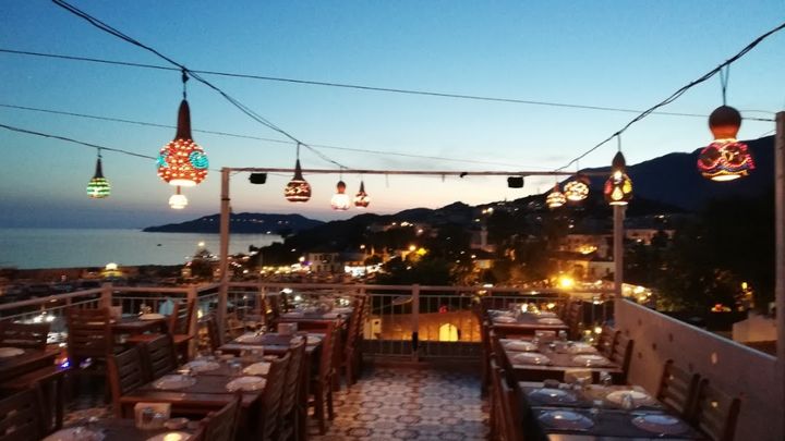 Üzüm Kızı Meyhane Kaş