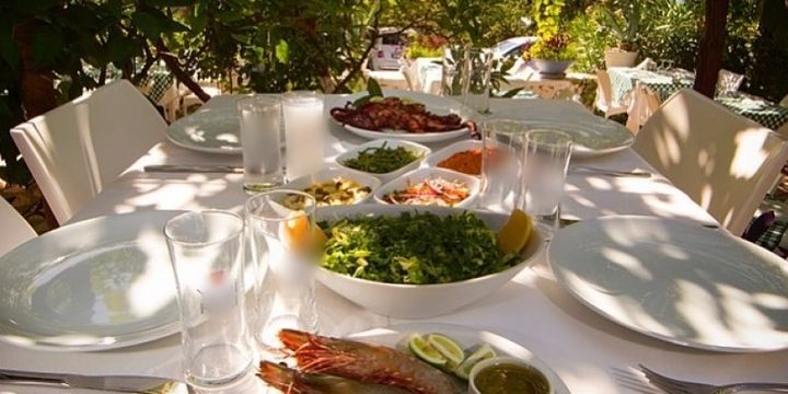 Bahçe Balık Restoran Kaş